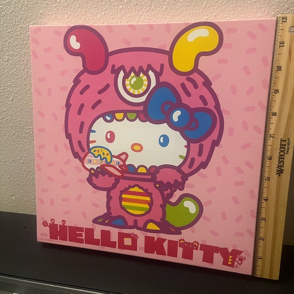 Hello Kitty Bundle - Picture 3 of 3
